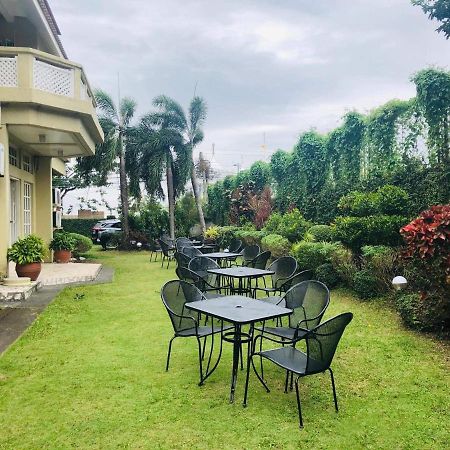 Citi Garden Suites Naga  Luaran gambar